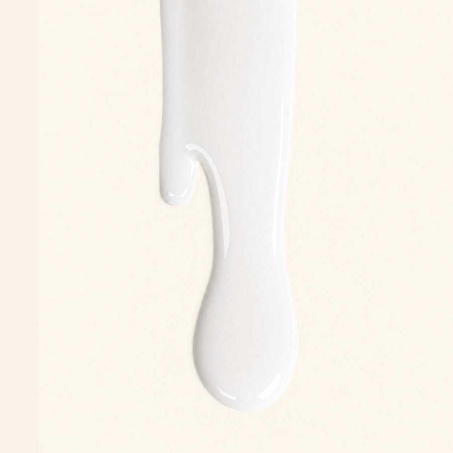 NOISS Glazing Milk Toner milky texture swirl